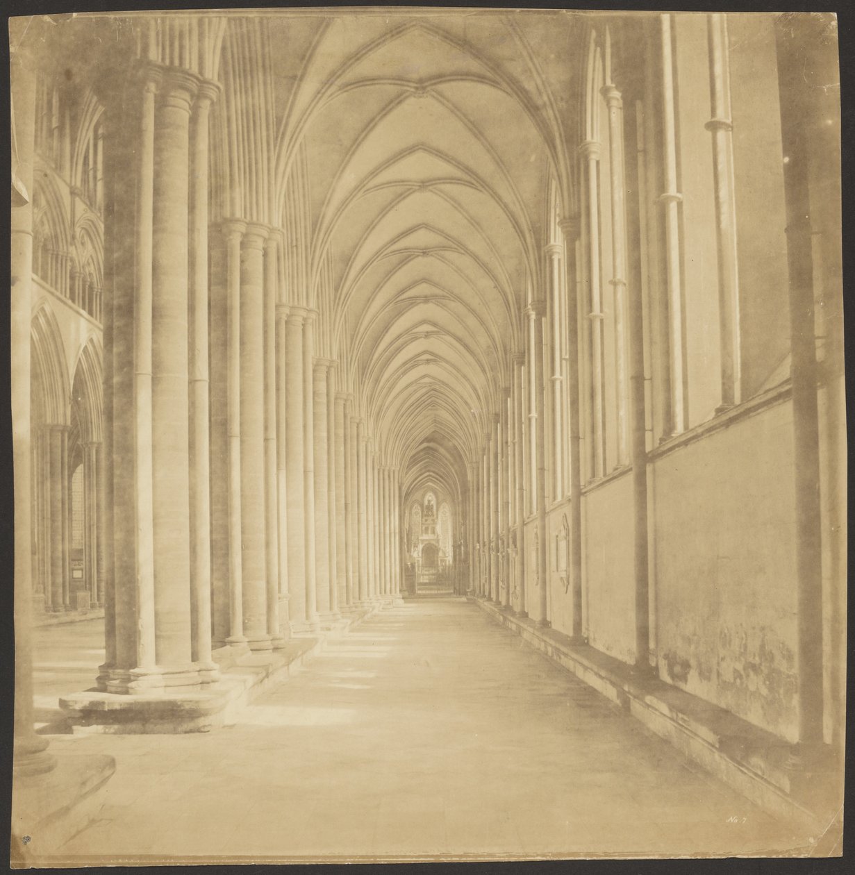 Corredor Sul da Catedral de Salisbury de Roger Fenton