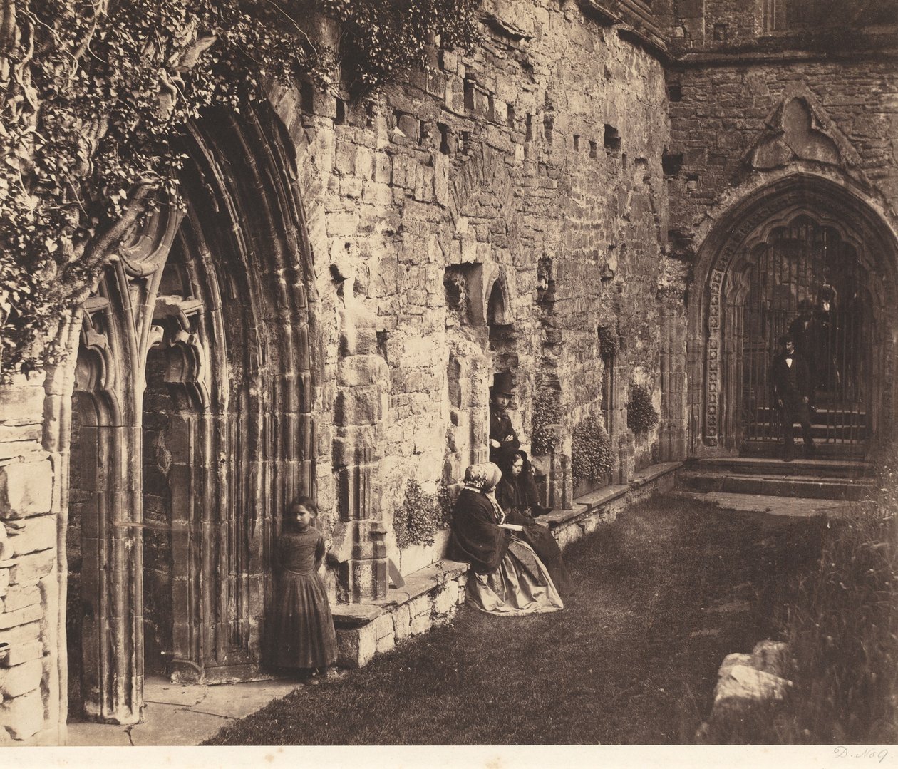 Os Claustros, Abadia de Tintern, 1854 (foto) de Roger Fenton
