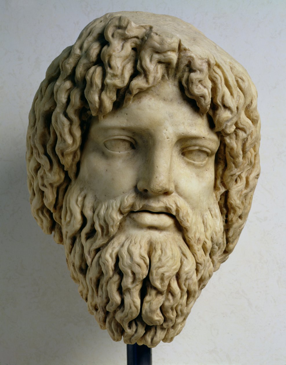 Cabeça de barba representando Júpiter (mármore) de Roman