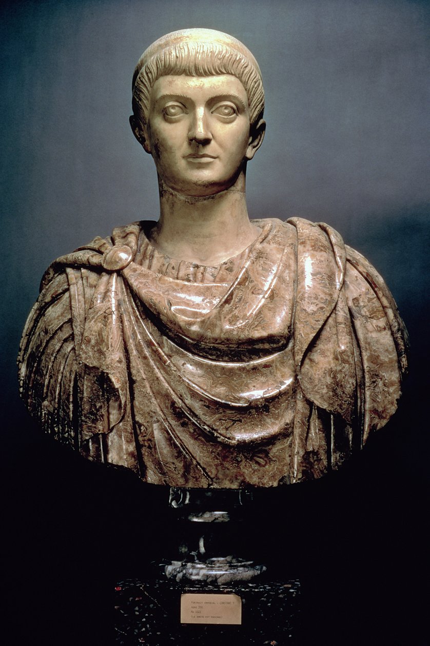 Constantino I (c.274-337) c.350 AD (mármore) de Roman