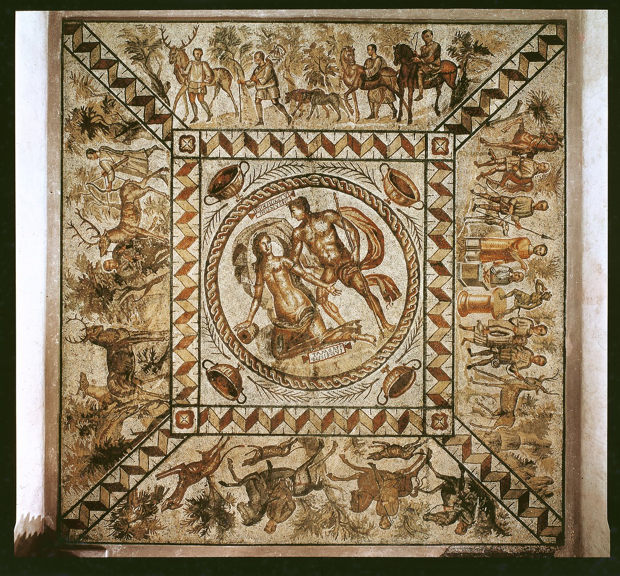 Daphne perseguido por Apolo cercado por cenas de caça, assinado por Senius Felix, cidadão de Pouzzoles (mosaico) de Roman