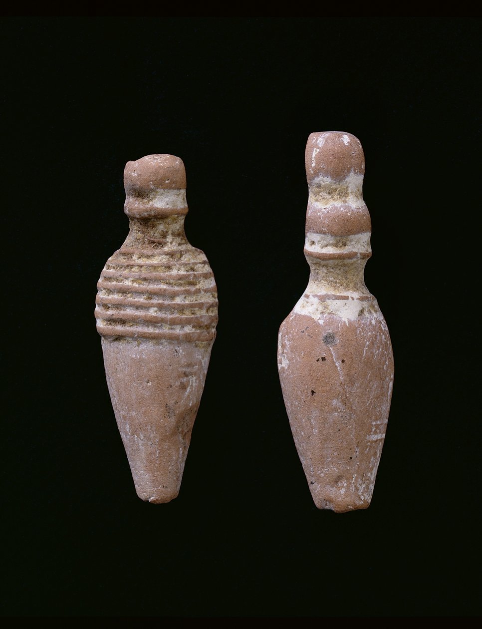 Brincos (cerâmica) de Roman