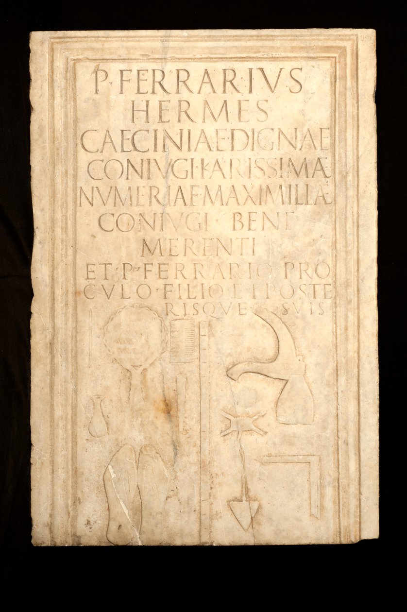 Estrela Inscrita (Mármore) de Roman