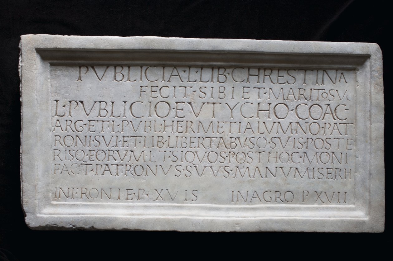 Inscrição Memorial (mármore) de Roman