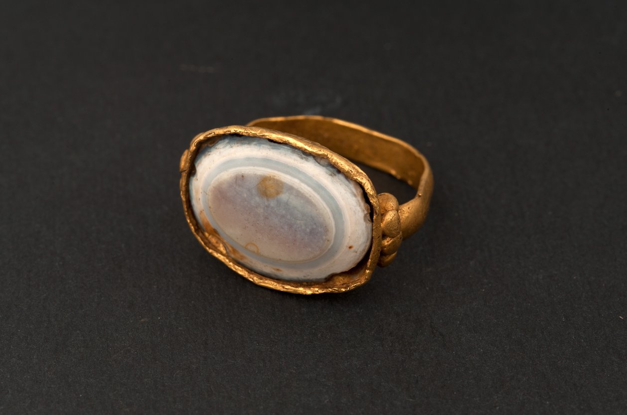 Anel (ouro) de Roman