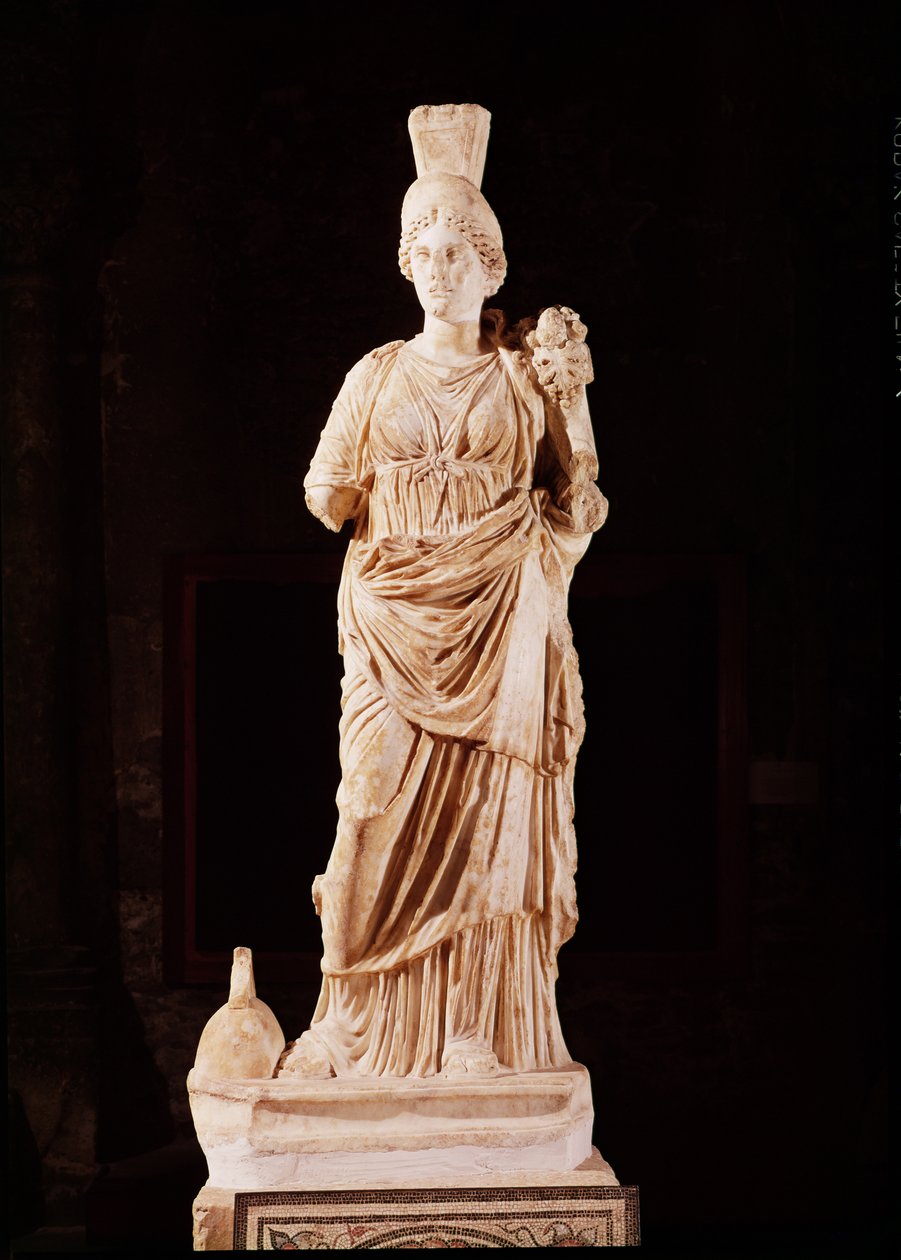 Estátua de uma deusa tutelar (mármore) de Roman