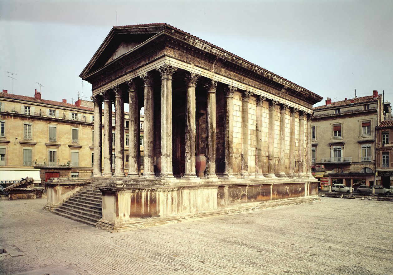 Vista da Maison Carree, c.19 aC de Roman