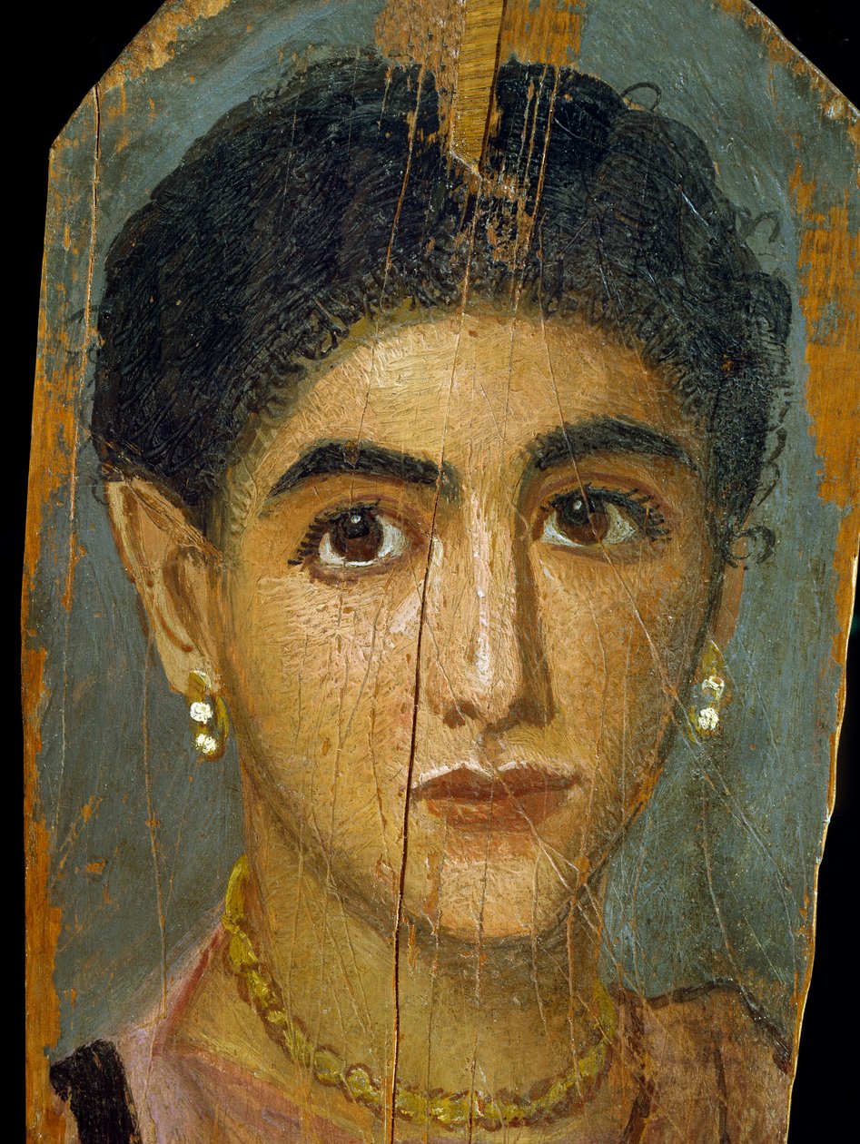Retrato de múmia feminina, de Tebas, século II (cera de encaustic e pintura em madeira de cal) de Roman Period Egyptian