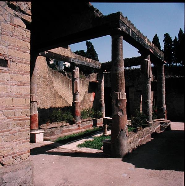 Casa do átrio corintiano de Roman Roman