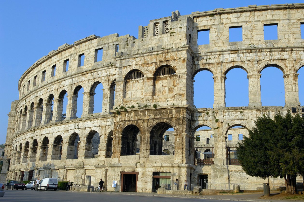 Anfiteatro de Pula, Croácia de Roman