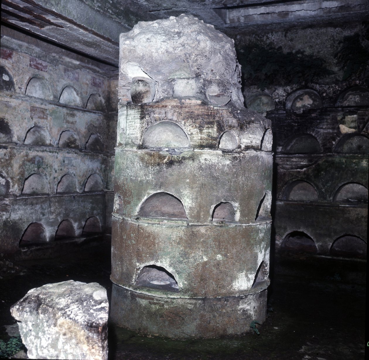 Columbarium - Túmulo de Scipioni em Roma. de Roman