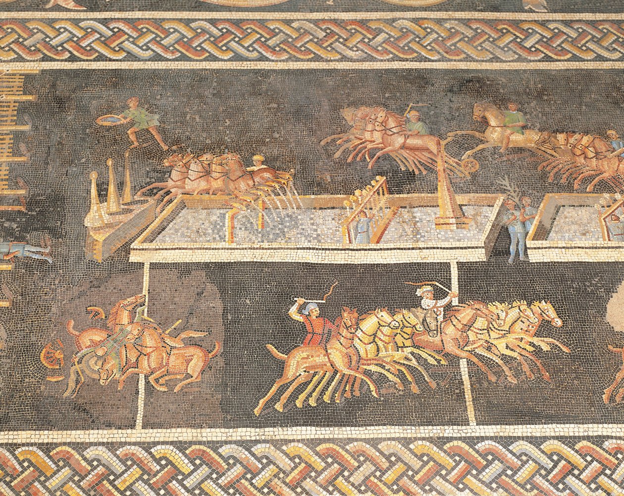 França, Lyon, Obra em mosaico representando os jogos do circo, corrida de quadrigas de Roman