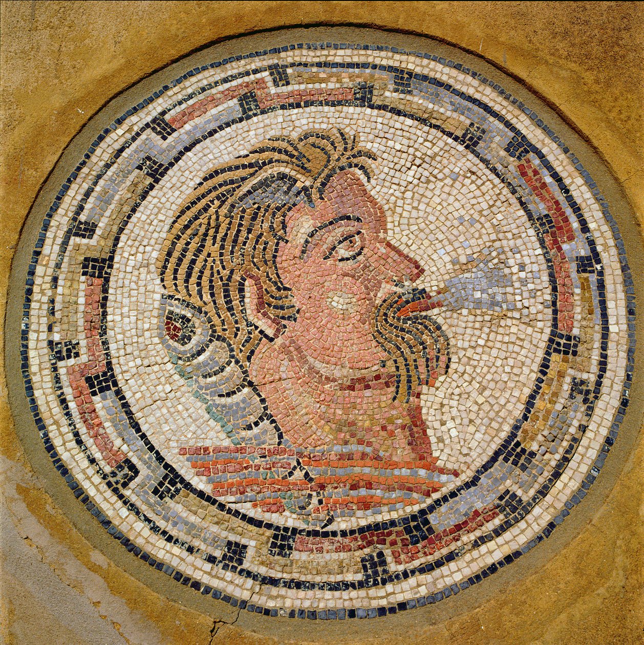 Cabeça de um homem, mosaico romano da casa de Orfeu, século 3 dC (mosaico) de Roman