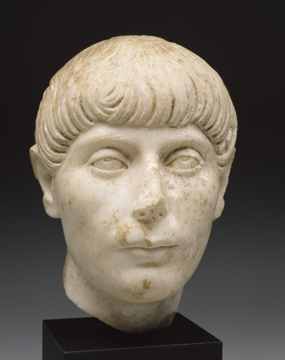 Cabeça de jovem, século 2 (mármore) de Roman