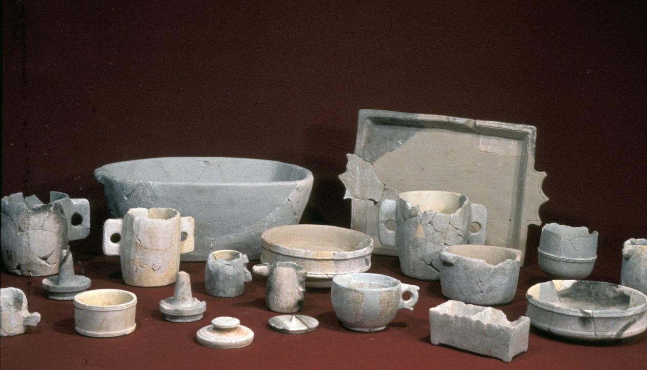Utensílios domésticos encontrados na Cidade Alta de Jerusalém, início do século I de Roman