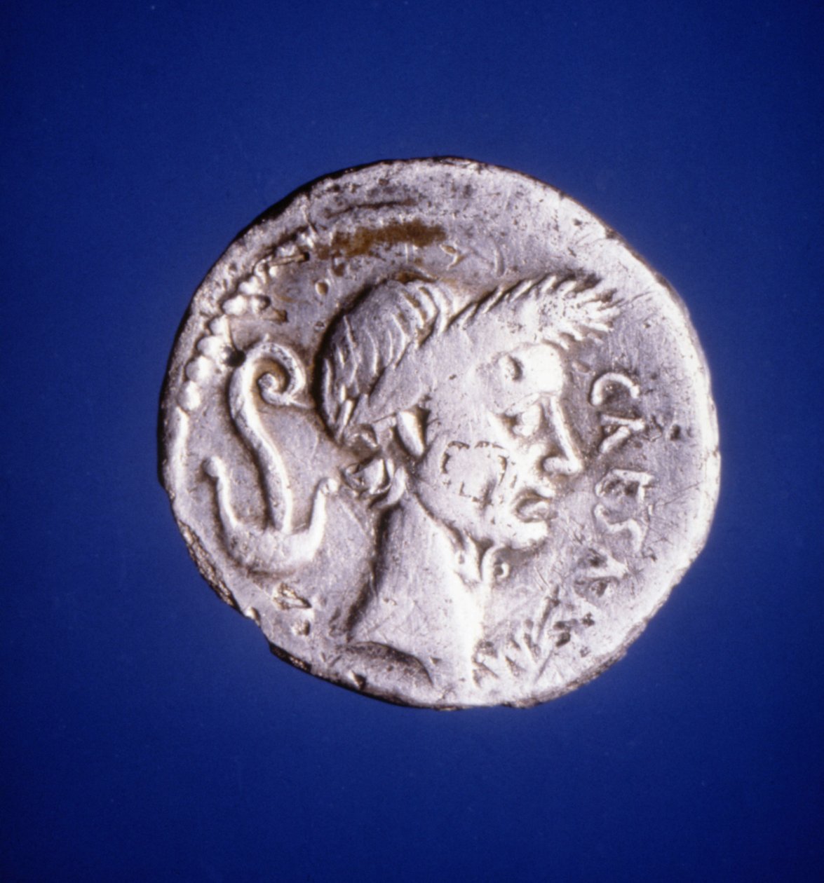 Júlio César - Moeda romana de Roman