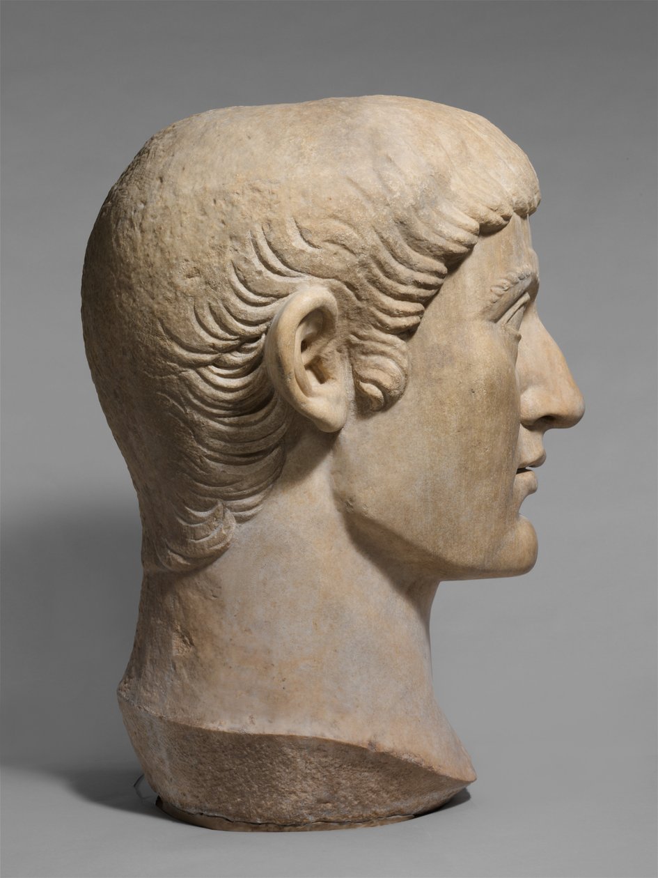 Mármore cabeça de retrato do imperador Constantino I, c. 325-370 AD (mármore) de Roman