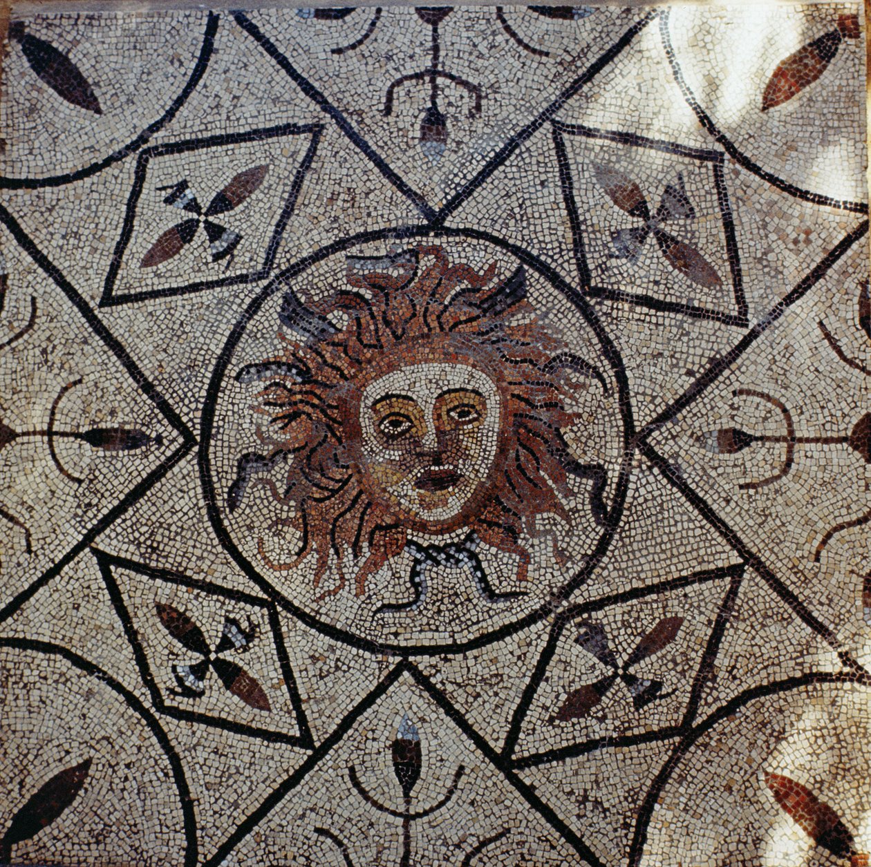 Medusa, mosaico romano da casa de Orfeu, século III dC (mosaico) de Roman