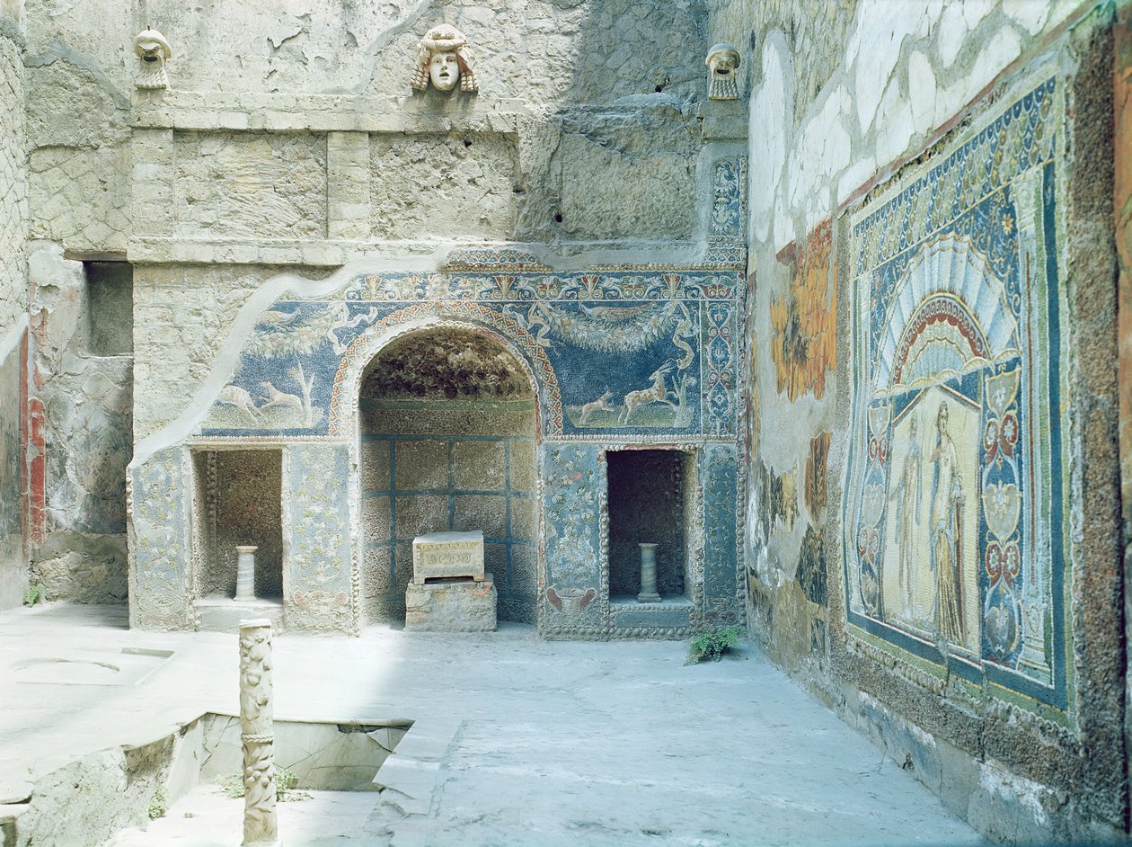 Triclínio ao ar livre da Casa de Netuno e Anfitrite de Roman
