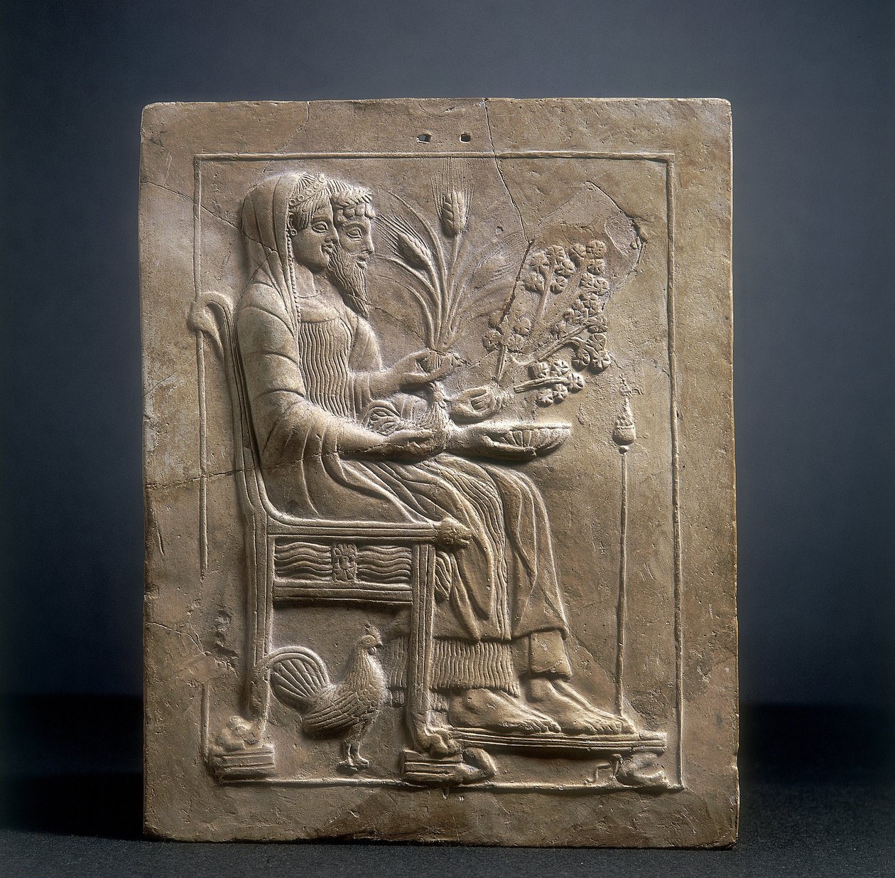 Pinax de Perséfone e Plutão no Hades (terracota) de Roman