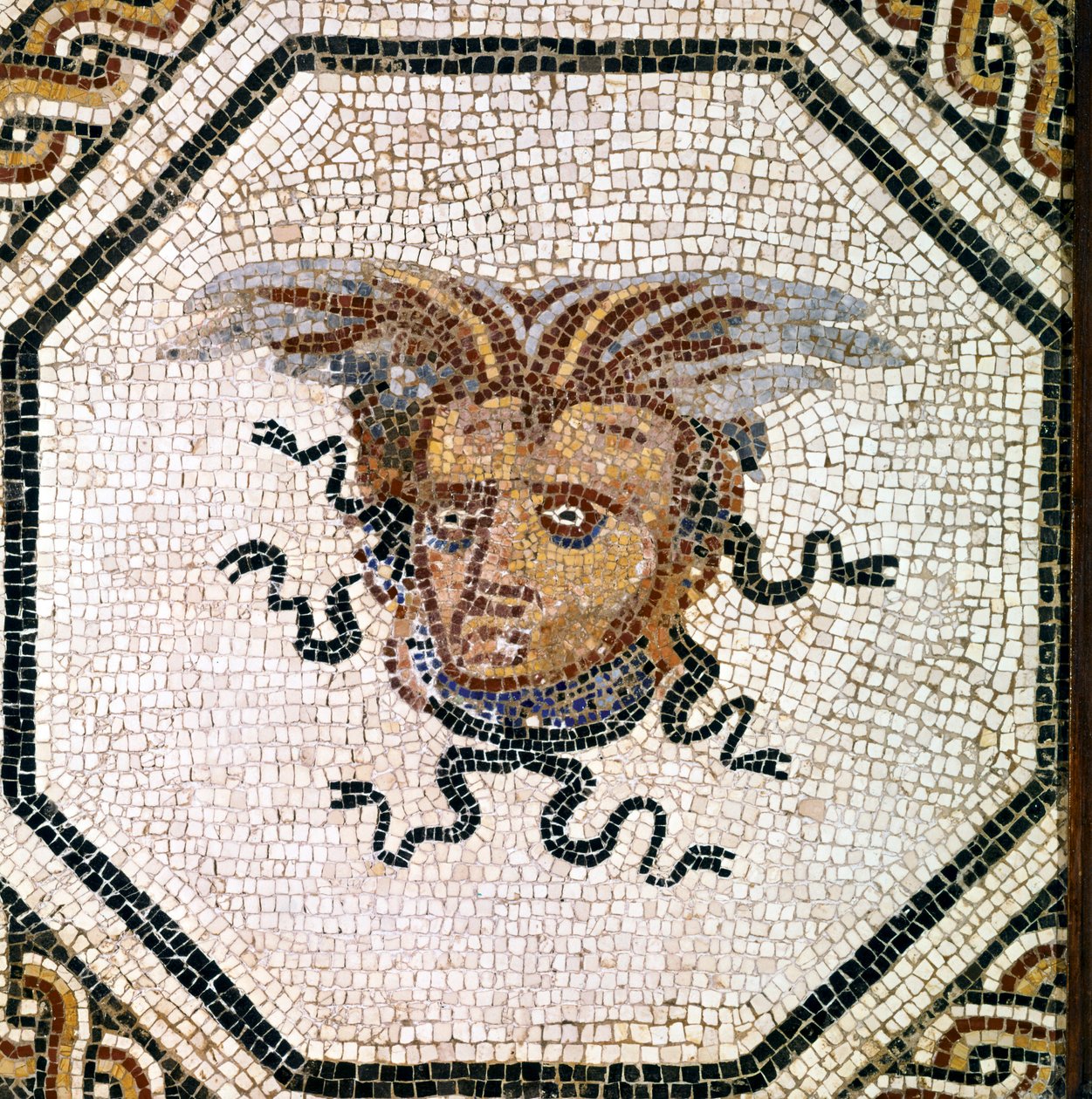 ARTE ROMANA: Medusa. de Roman