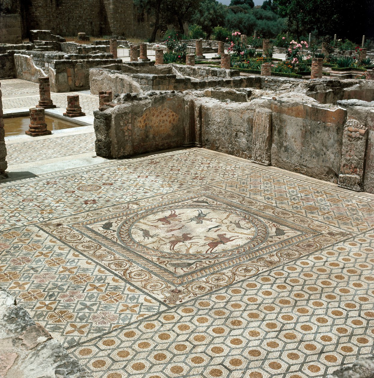 Restos dos mosaicos da cidade romana de Roman