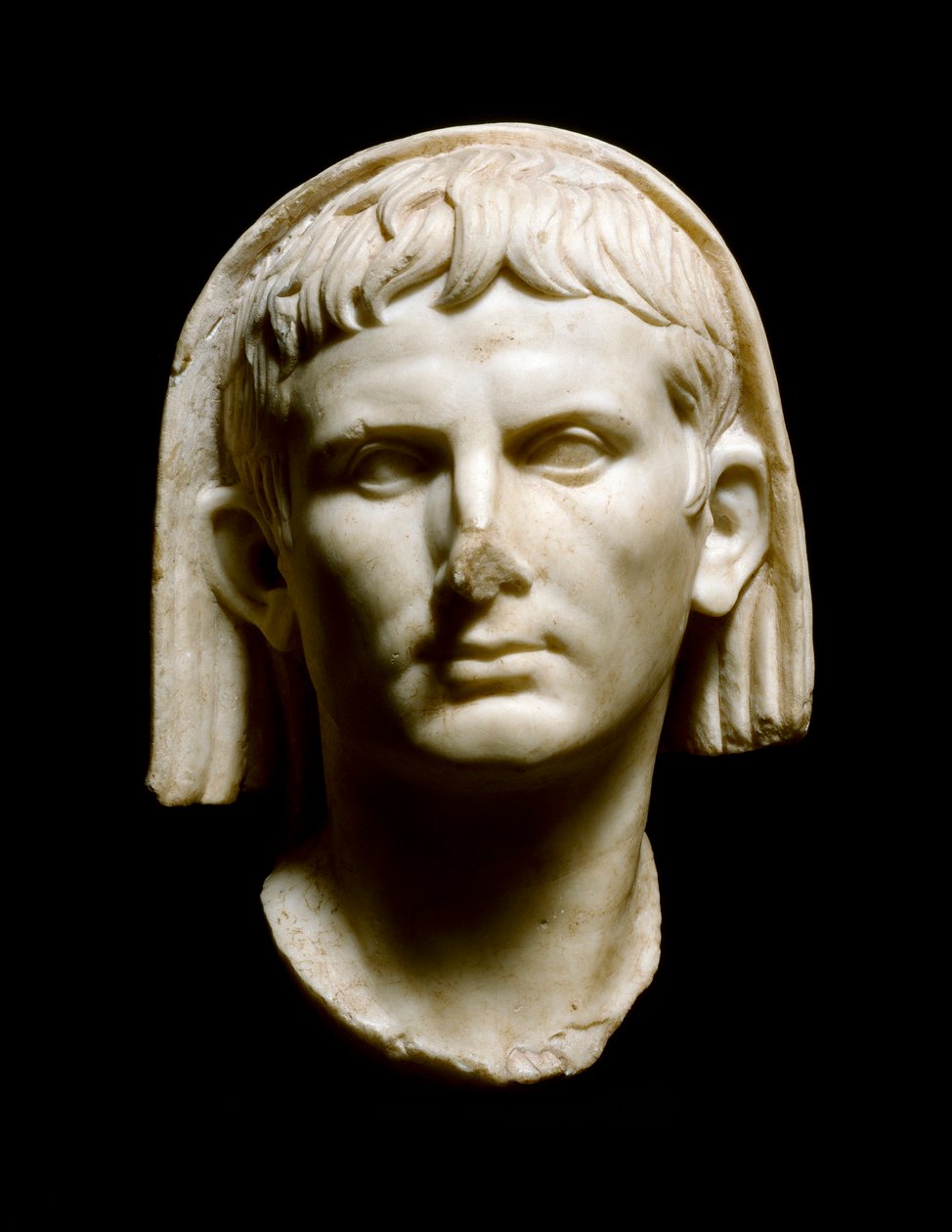 Arte Romana: "cabeça do imperador Augusto (Caio Júlio César Octávio Augusto)". Escultura em mármore - Mérida, Museo Nacional de Arte Romano - Chefe do imperador romano Augusto (Caius Júlio César Octávio Augusto) (63 AC-14 AD) - Escultura em mármore, arte de Roman