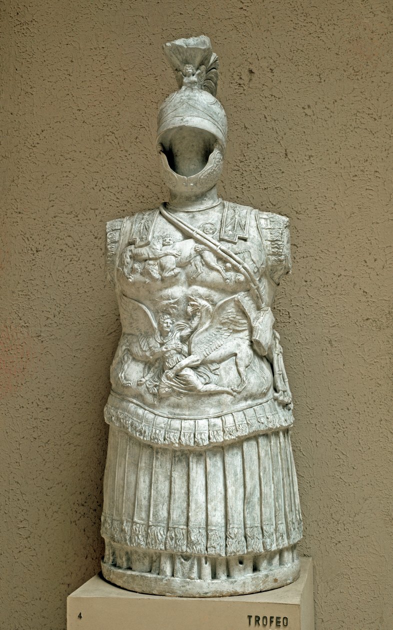 Arte romana: Trophee de armas sob a forma de armadura de desfile do soldado romano do século I a.C. Roma, museo della civilta romana de Roman