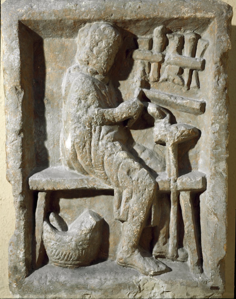 Arte romana: "ferreiro a trabalhar" Século I d.C. Roma, Museo della Civilta Romana de Roman