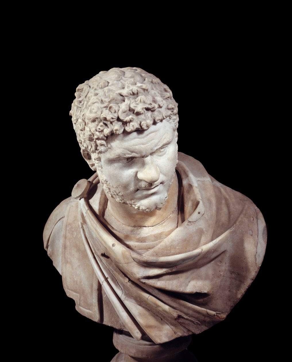 Arte romana: busto de mármore de Caracalla (188-217), imperador de 211 a 217 d.C. Sol 0,52 m Paris, Musee du Louvre de Roman