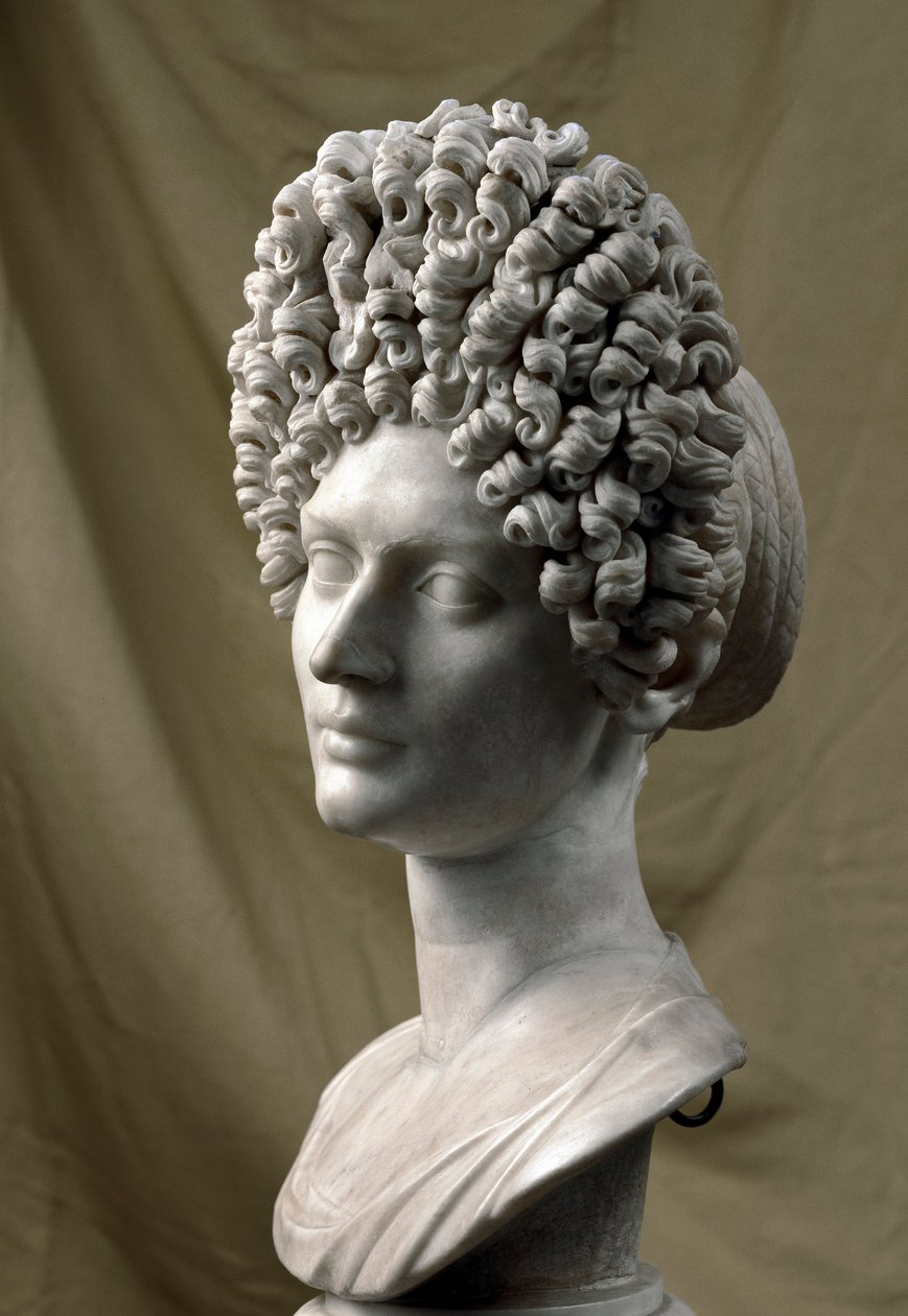 Arte romana: retrato de dama do período flaviano. 80-100 AD. Escultura em mármore. Dim. 38 cm. Roma, Musei Capitolini de Roman