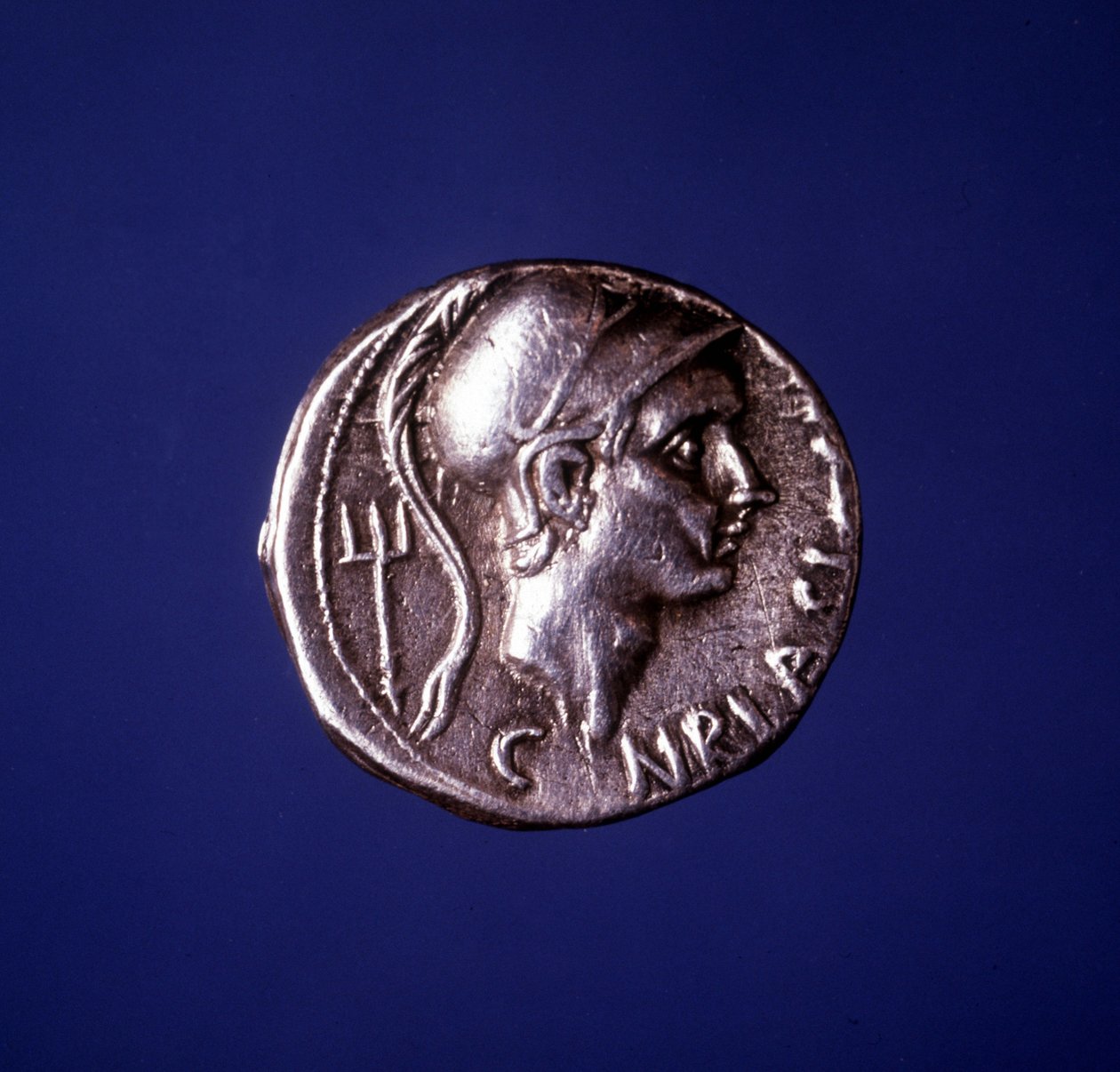 Moeda de prata com a efígie de Scipio, o Africano (235 AC - 183 AC). de Roman
