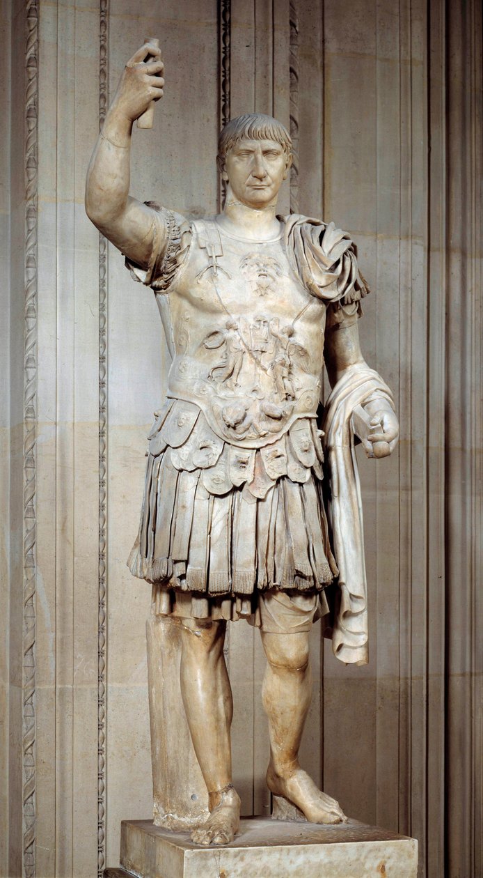 Estátua do Imperador Romano Trajano (Marcus Ulpius Traianus ou Traiano) (53-117 d.C.) de pé, navio de guerra. Por volta de 108 d.C. Sol 2 m Paris, Museu do Louvre de Roman