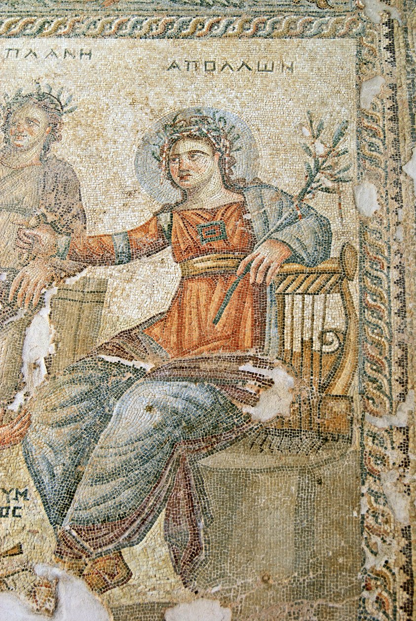 O mosaico Apollo e Marsyas, detalhe de Plínio e Apolo, Casa de Aion, Paphos, mosaico de Chipre de Roman