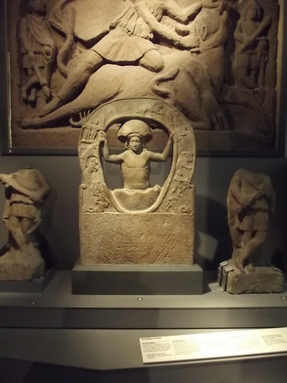 O Nascimento de Mitra do Mithraeum em Housesteads, século III dC de Roman