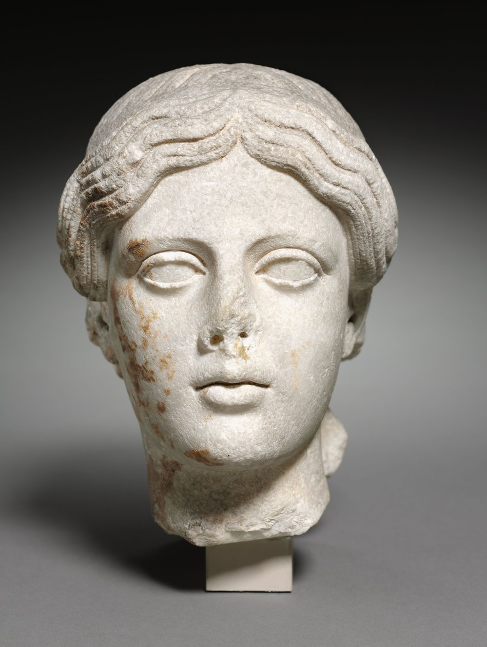 Cabeça de Mulher, 1-15 de Roman Imperial Period