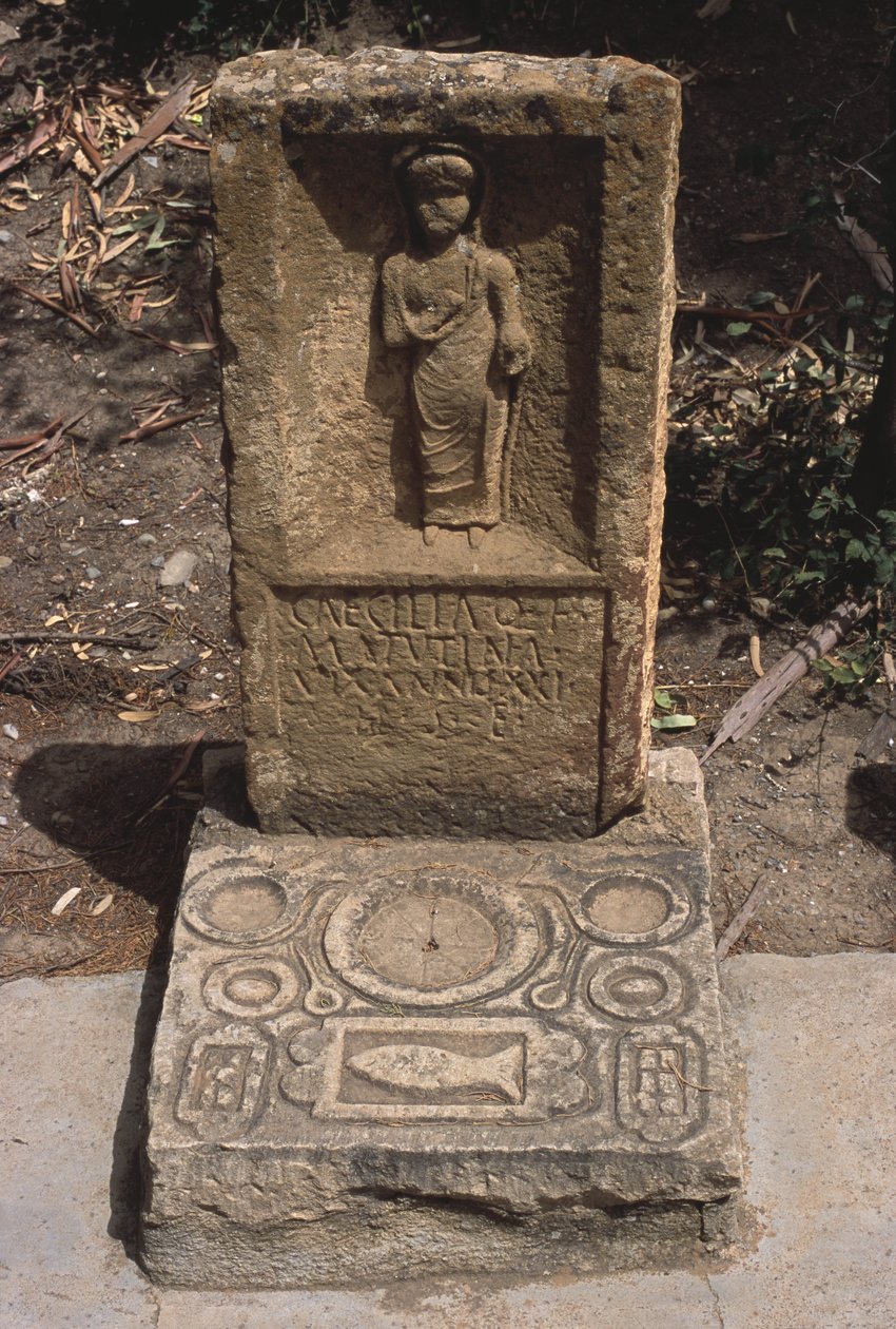 Estela, Alto Período Imperial (27 aC-395 dC) de Roman Imperial Period