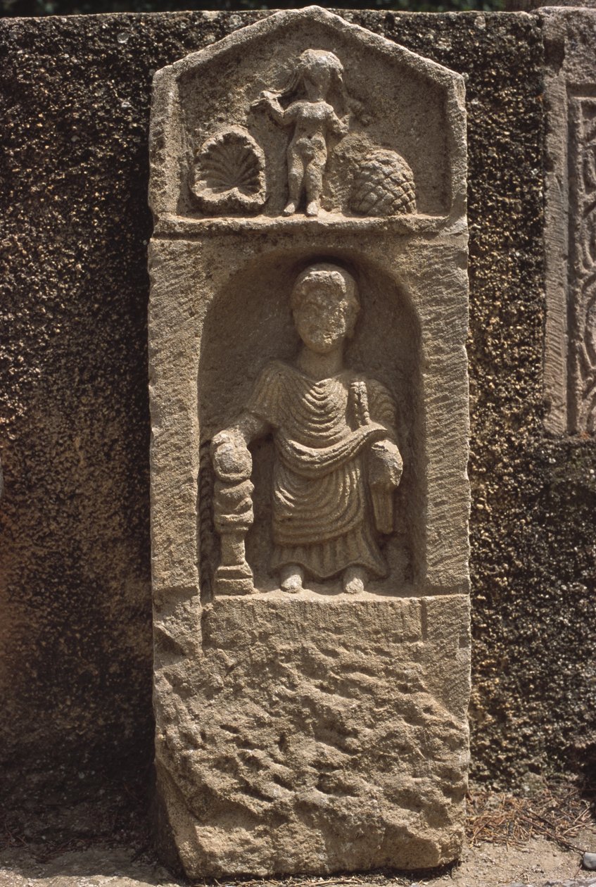 Estela, Alto Período Imperial (27 aC-395 dC) de Roman Imperial Period