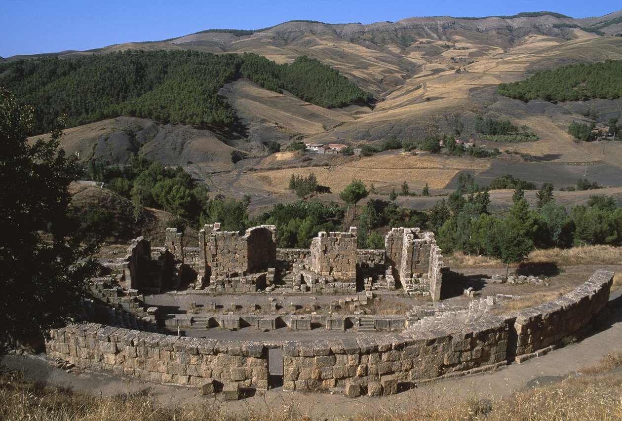 Vista do teatro, Alto Período Imperial (27 aC-395 dC) de Roman Imperial Period