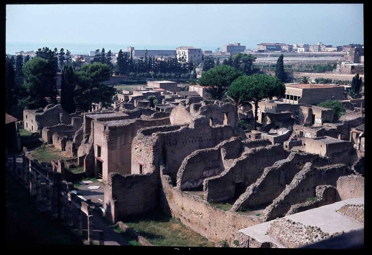 Vista panorâmica do sítio arqueológico, século V a.C. - século I d.C. de Roman Roman