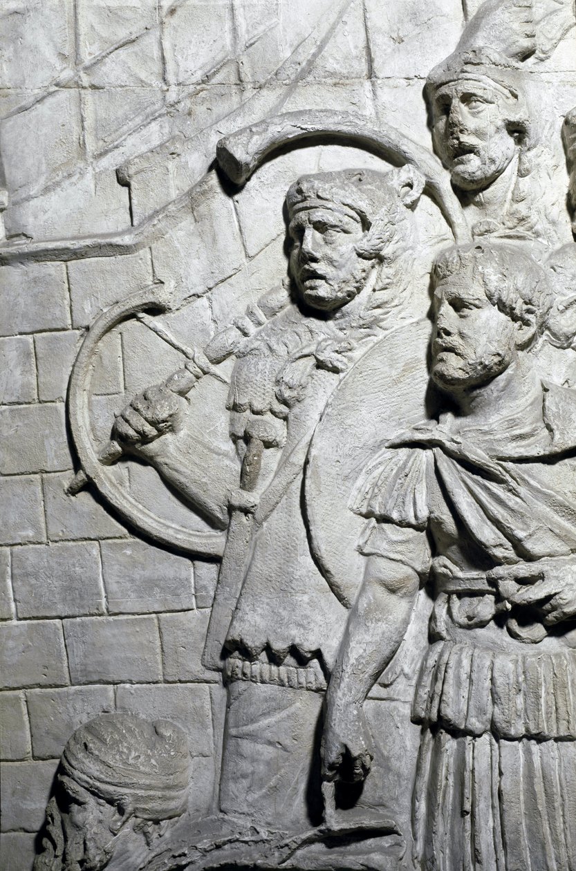 Arte Romana: "Guerreiros romanos durante a primeira guerra em Dacia" Molde de 1862 reproduzindo os baixos-relevos da coluna de Trajano (Colonna Traiana) em Roma construída durante o reinado do Imperador Trajano (53-117). A coluna Trajano comemora a de Roman Roman