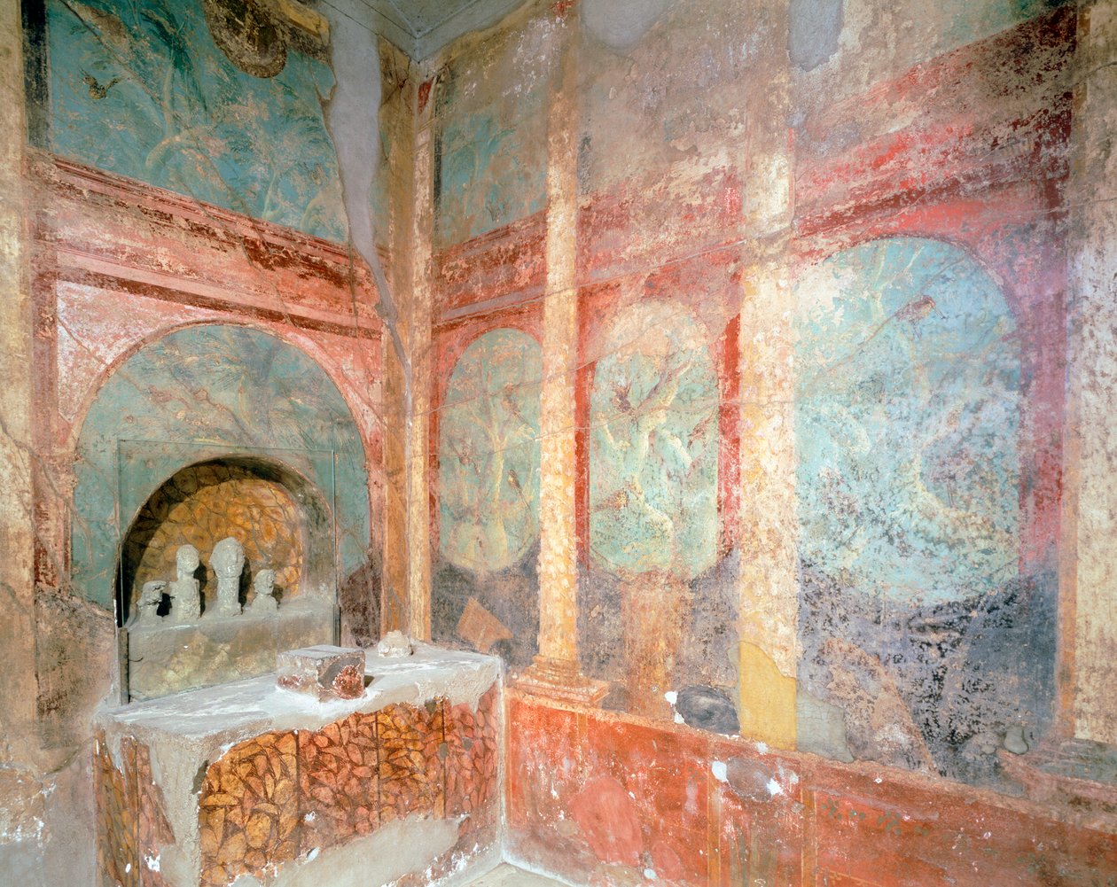 Sala dedicada ao culto doméstico de Lares, Casa de Menandro, Pompeia , Campânia, Civilização Romana de Roman Roman
