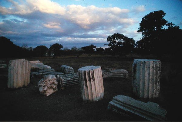 Ruínas do Templo de Atena de Roman Roman