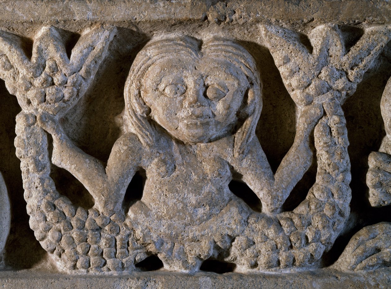Sereia de duas caudas, detalhe do friso românico, Itália de Romanesque