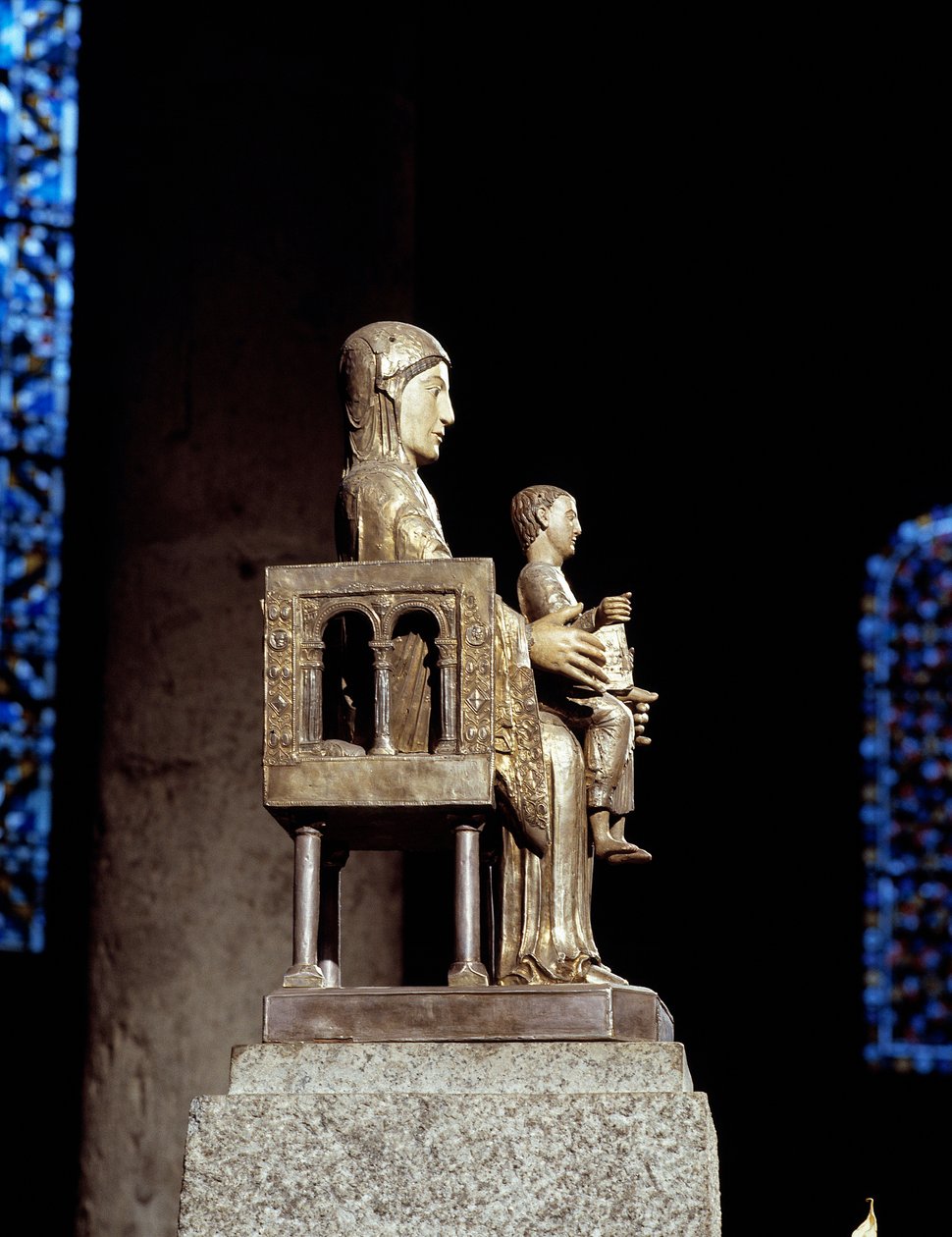 Virgem e Criança (escultura) de Romanesque