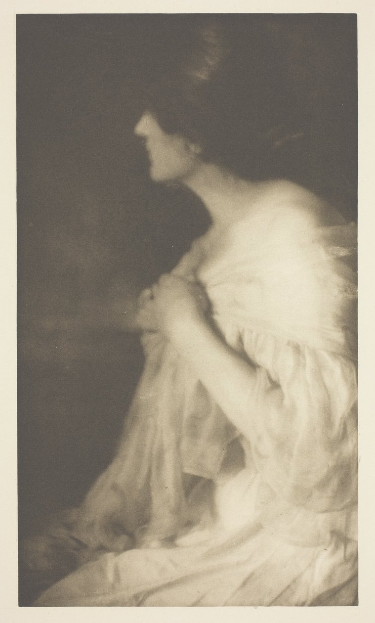 Miss M. de Washington, n.º 17 do portefólio "American Pictorial Photography, Series II" (1901); edição 34/150 de Rose Clark