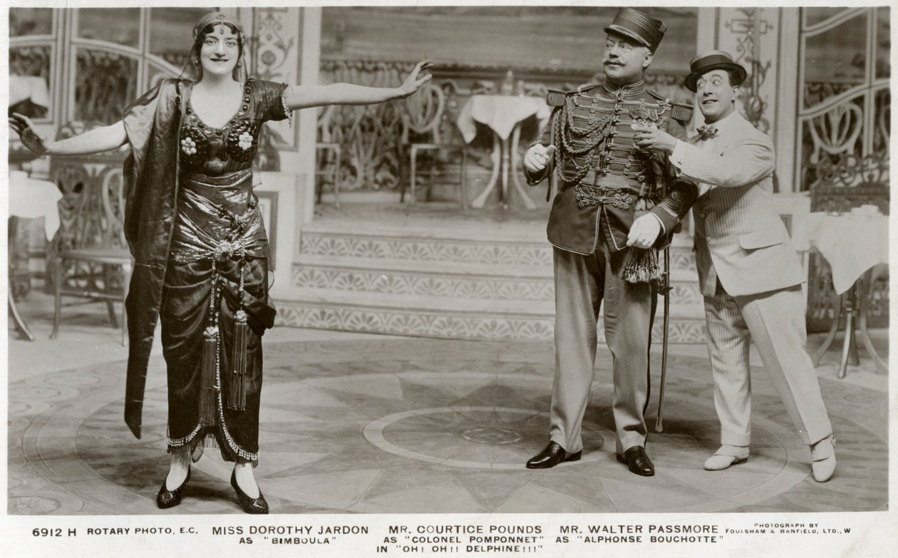 Membros do elenco de Oh! Oh! Delphine !!!, c1916. de Rotary Photo
