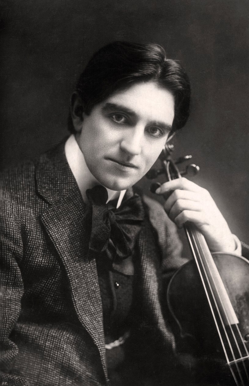 Rohan Clensy, violinista irlandês, 1907. de Rotary Photo