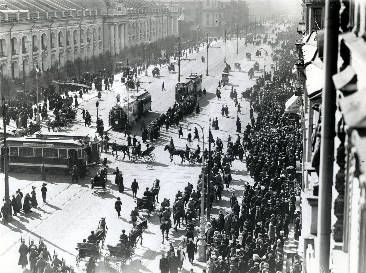 Manifestação em São Petersburgo contra o massacre de Lena na Sibéria, em abril de 1912 de Russian Photographer