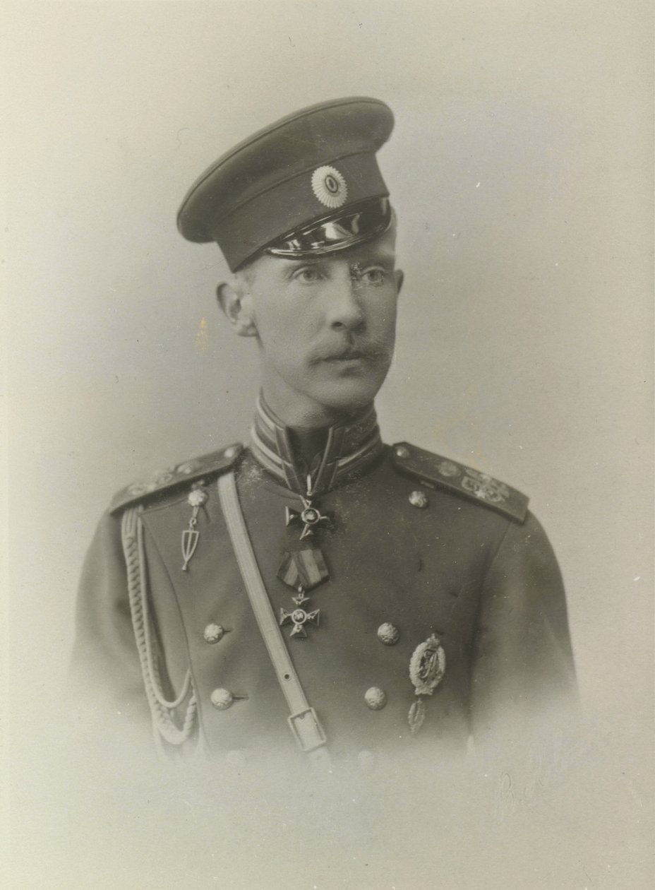Dimitri Constantinovich de Russie - Grão-Duque Dimitri Constantinovich da Rússia (1860-1919), Anônimo . Fotografia, c. 1895. Arquivo de Fotografia e Cinema do Estado Russo, Krasnogorsk de Russian Photographer